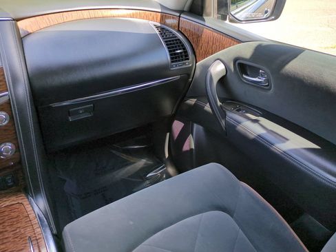 Used 2018 Nissan Armada SV w/ Driver Package RWD image 17