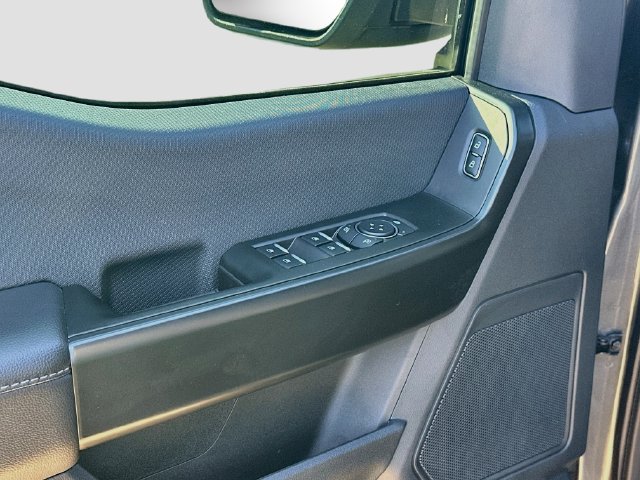 Used 2025 Ford F150 STX AWD/4WD image 17