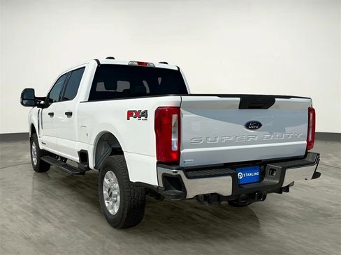 Certified 2024 Ford F250 XLT w/ FX4 Off-Road Package image 5