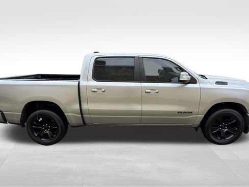 Used 2020 RAM 1500 Big Horn AWD/4WD image 4