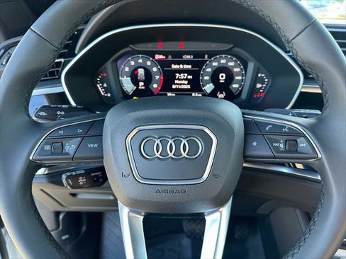 New 2025 Audi Q3 2.0T Premium image 23