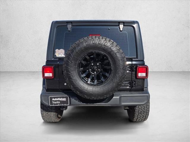 Used 2018 Jeep Wrangler Unlimited Sport AWD/4WD image 6