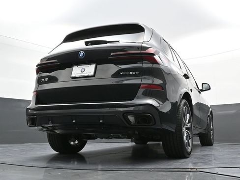 New 2026 BMW X5 xDrive50e w/ Executive Package AWD/4WD image 29