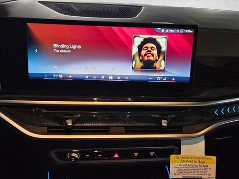 New 2026 BMW X5 xDrive50e image 11