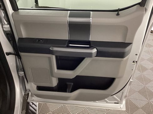 Used 2018 Ford F150 XLT w/ Equipment Group 302A Luxury image 11