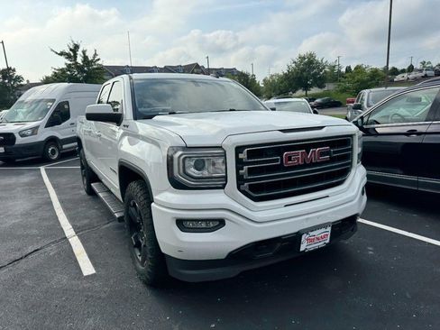 Used 2019 GMC Sierra 1500 Limited w/ Elevation Edition AWD/4WD image 3
