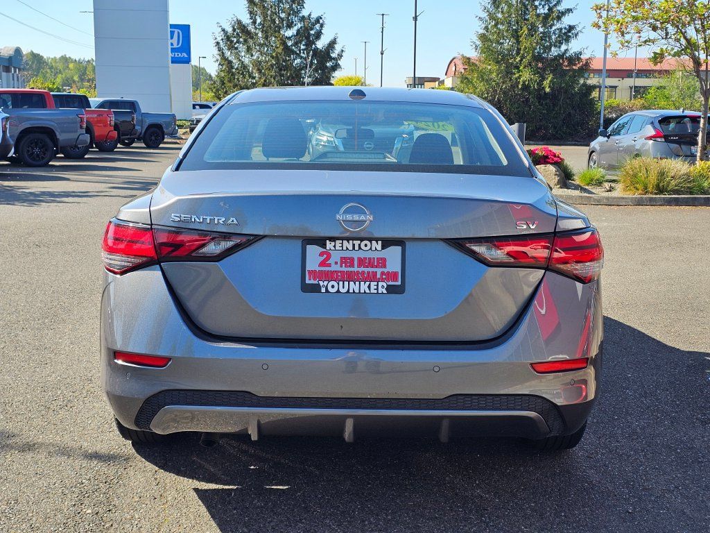 Used 2024 Nissan Sentra SV FWD image 6