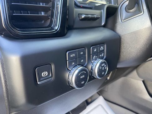 Used 2024 GMC Sierra 2500 AT4 w/ AT4 Premium Plus Package image 14