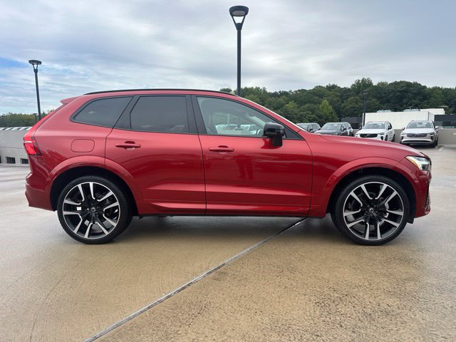 Certified 2025 Volvo XC60 B5 Ultra AWD/4WD image 10