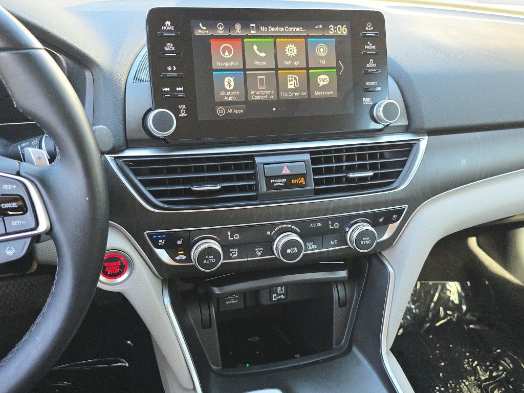 Used 2018 Honda Accord Touring image 26