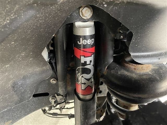 Used 2020 Jeep Gladiator Rubicon w/ Dual Top Group AWD/4WD image 10