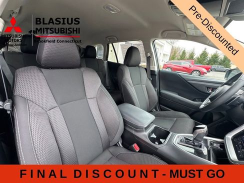 Used 2023 Subaru Outback Premium AWD/4WD image 17