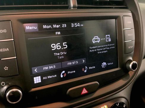 Used 2025 Kia Soul LX image 6