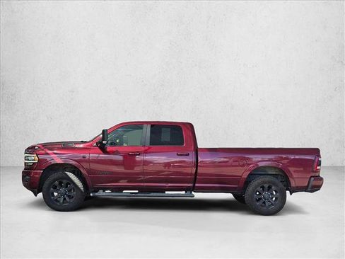 Used 2021 RAM 3500 Laramie w/ Night Edition AWD/4WD image 8