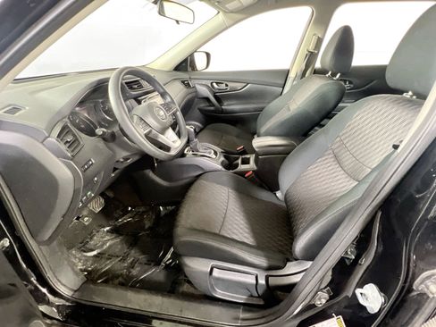 Used 2018 Nissan Rogue S AWD/4WD image 19
