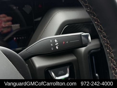 New 2026 GMC Yukon XL AT4 w/ AT4 Premium Package AWD/4WD image 15