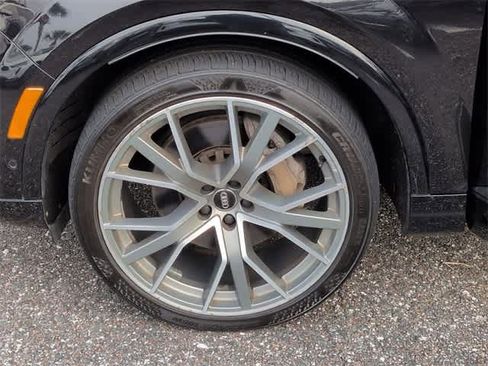 Used 2019 Audi Q7 3.0T Prestige w/ Prestige Package image 14