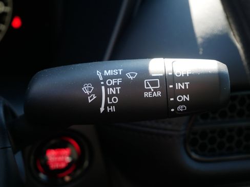 Certified 2026 Honda HR-V LX image 33