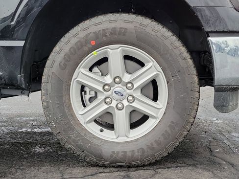 New 2026 Ford F150 XLT w/ Equipment Group 302A MID image 9