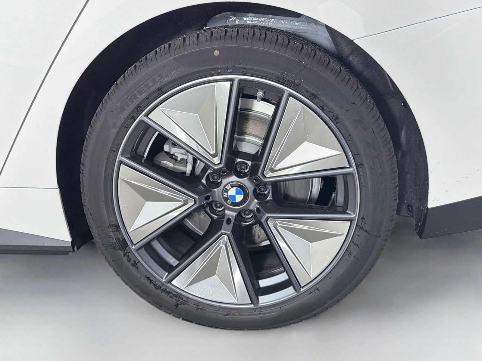 New 2026 BMW i4 xDrive40i w/ Premium Package AWD/4WD image 33