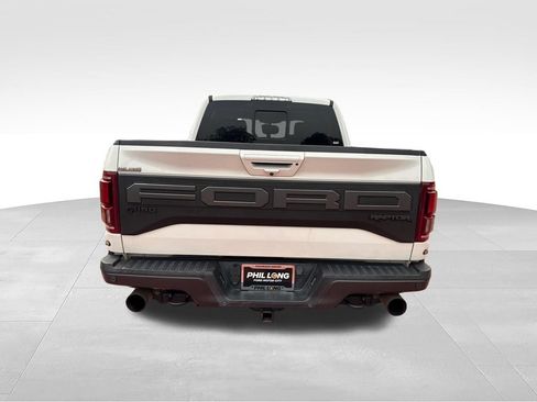Used 2019 Ford F150 Raptor w/ Equipment Group 802A Luxury AWD/4WD image 7
