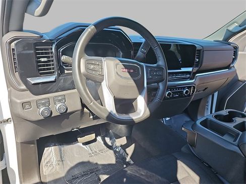 Certified 2023 GMC Sierra 1500 Elevation image 16