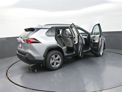New 2025 Toyota RAV4 XLE image 41