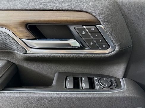 New 2026 Chevrolet Silverado 2500 High Country w/ High Country Premium Package image 18