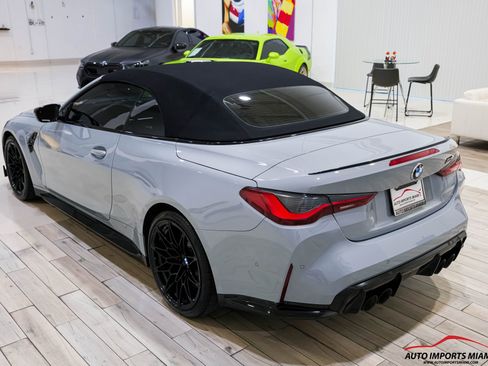 Used 2022 BMW M4 xDrive Competition w/ Executive Package image 17