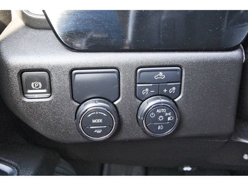 Used 2023 Chevrolet Silverado 1500 RST w/ LPO, Dark Essentials Package RWD image 19