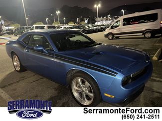 Used 2010 Dodge Challenger R/T video 1