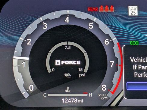 Used 2024 Toyota Tacoma TRD Off-Road image 10