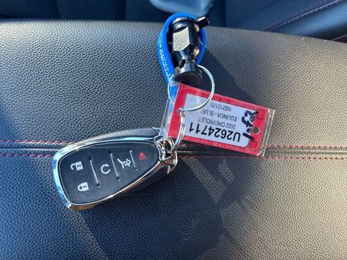 Used 2022 Chevrolet Equinox RS w/ LPO, Floor Liner Package image 12