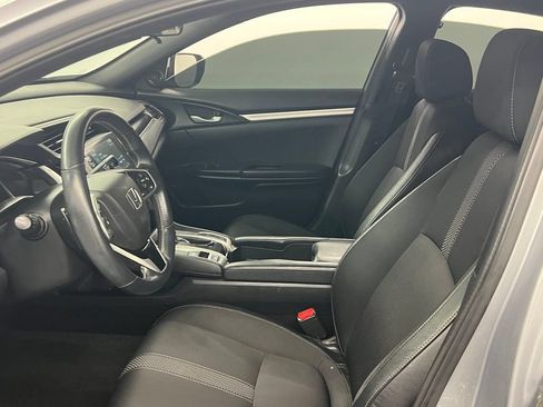 Used 2019 Honda Civic Sport image 9