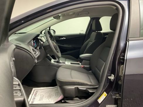 Used 2016 Chevrolet Cruze LS image 14