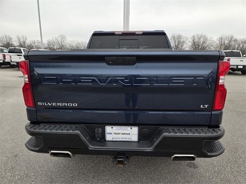 Used 2019 Chevrolet Silverado 1500 LT Trail Boss image 9