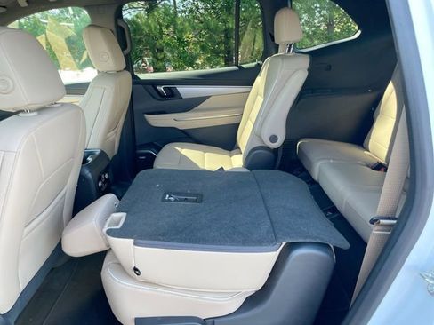 Used 2026 Buick Enclave Preferred FWD image 16