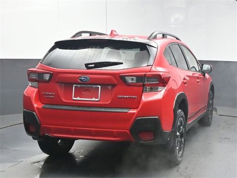 Used 2021 Subaru Crosstrek 2.0i Premium w/ Moonroof Package image 7
