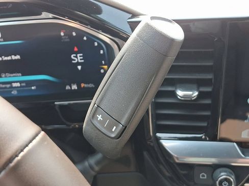 Used 2026 Chevrolet Silverado 1500 RST AWD/4WD image 15