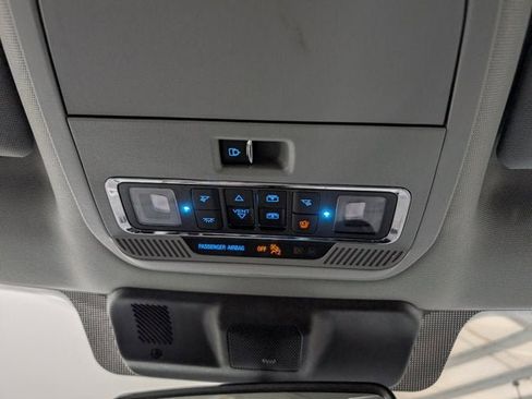 Used 2025 Ford F350 Lariat w/ Lariat Ultimate Package image 28