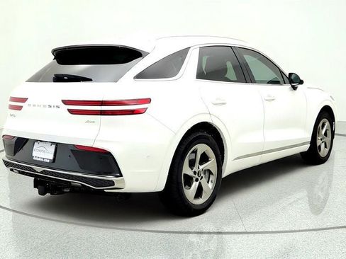 Used 2026 Genesis GV70 2.5T Advanced AWD/4WD image 5