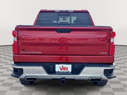 Used 2019 Chevrolet Silverado 1500 LTZ w/ LTZ Premium Package image 6