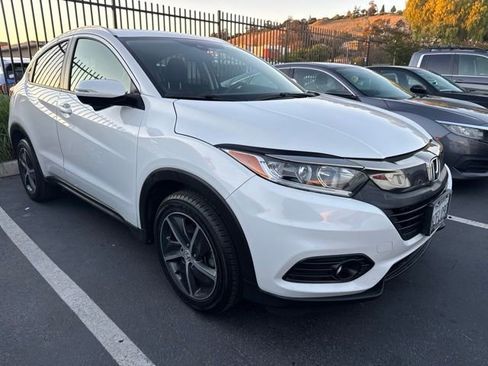 Certified 2022 Honda HR-V EX image 1
