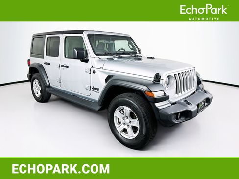 Used 2022 Jeep Wrangler Unlimited Sport AWD/4WD image 1
