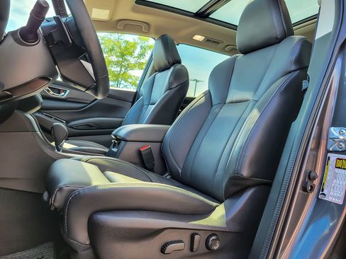 Certified 2026 Subaru Ascent Limited AWD/4WD image 6