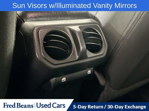 Used 2022 Jeep Gladiator Sport AWD/4WD image 31