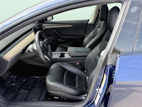 Used 2022 Tesla Model 3 Standard Range RWD image 23