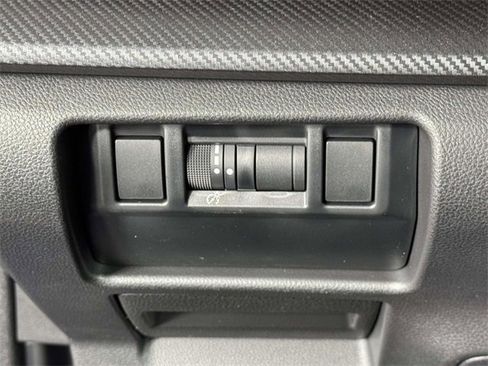 Used 2025 Subaru Crosstrek 2.5i Limited image 19