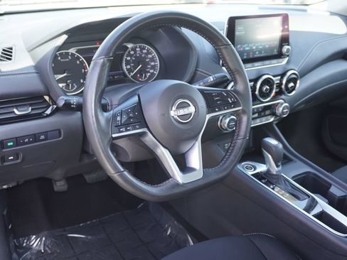 Used 2025 Nissan Sentra SV w/ All-Weather Package FWD image 10