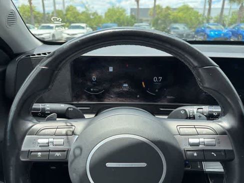 Used 2024 Hyundai Kona Limited FWD image 38